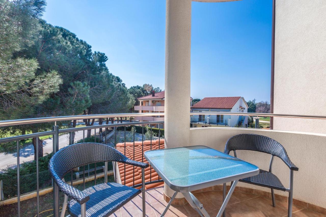 Pinia Apartment Medulin Exterior photo